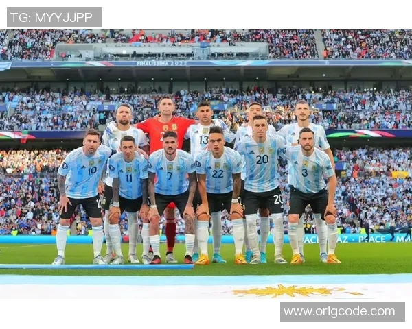 2010年世界杯小组赛乌拉圭对南非精彩回顾与赛后分析